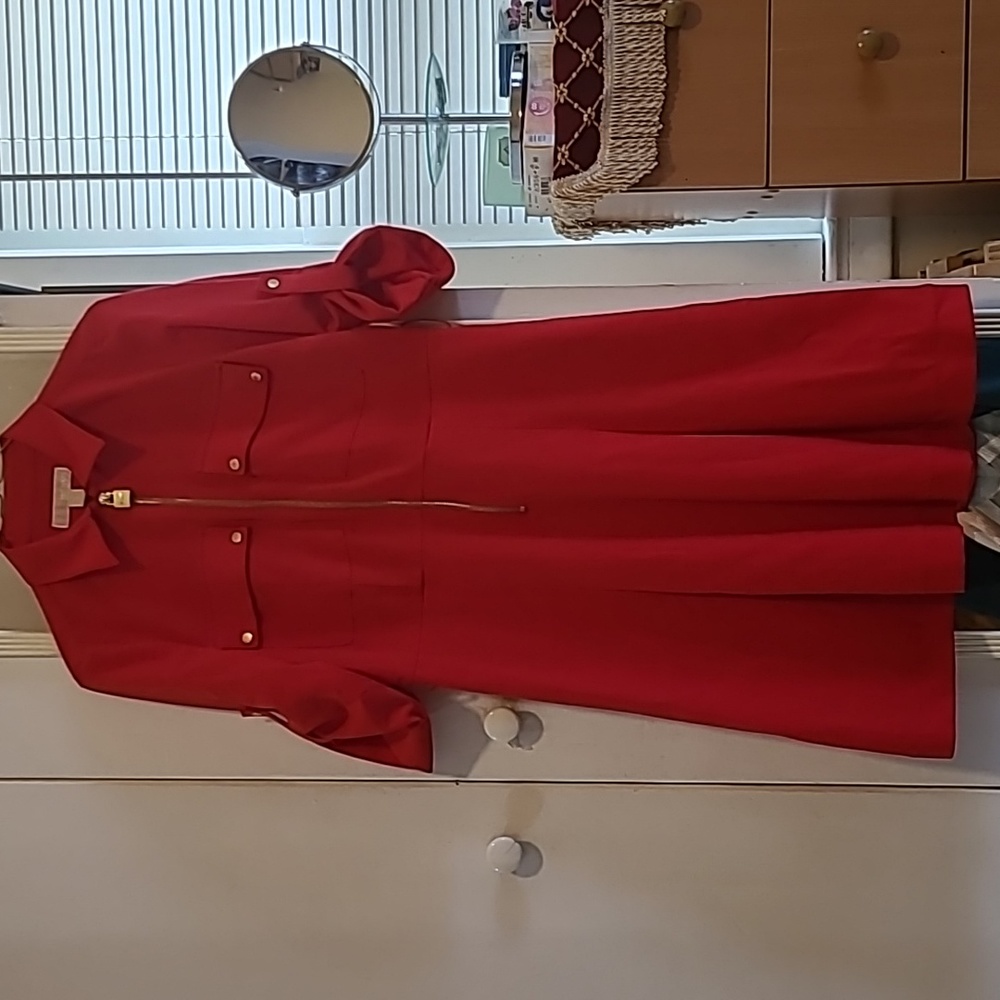 💥💥💥 HOT SALE Michael Kors Elegant Red Dress 💃, Size Small 😍 ♥️
